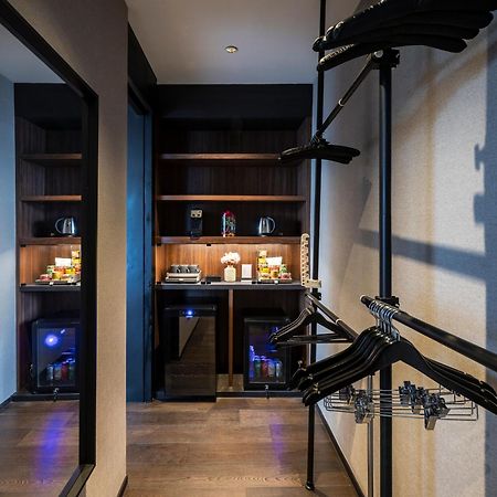 Walton Suites Sukhumvit Bangkok Luaran gambar