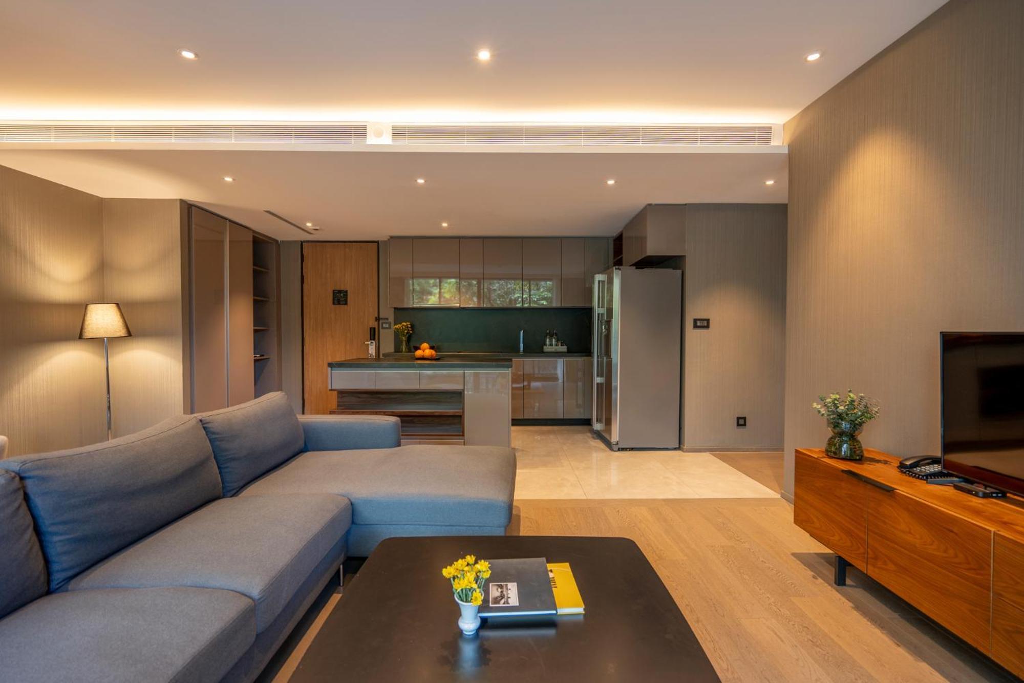 Walton Suites Sukhumvit Bangkok Luaran gambar