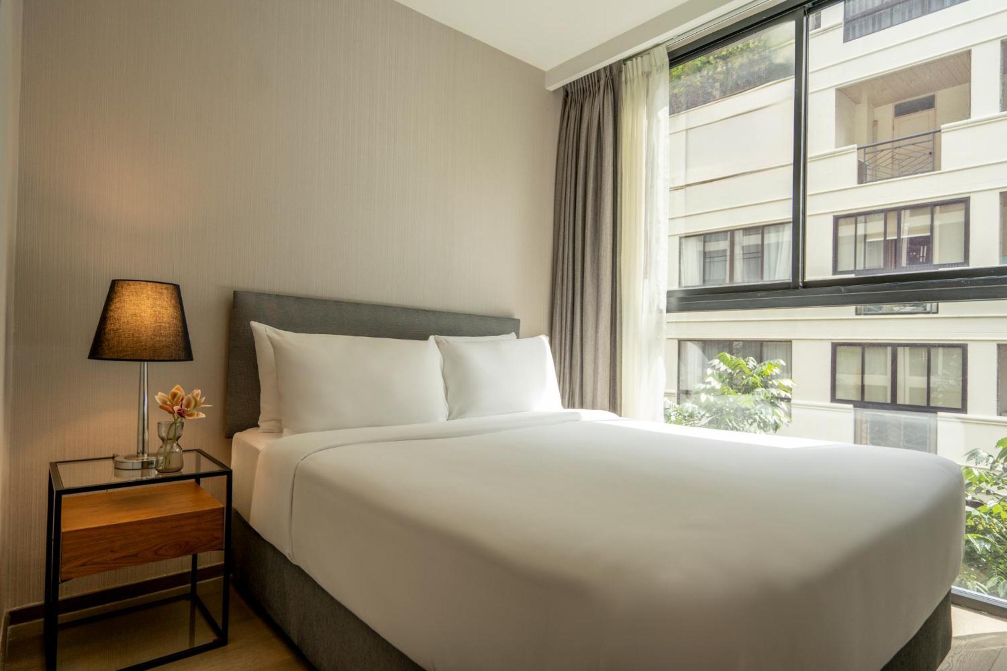 Walton Suites Sukhumvit Bangkok Luaran gambar