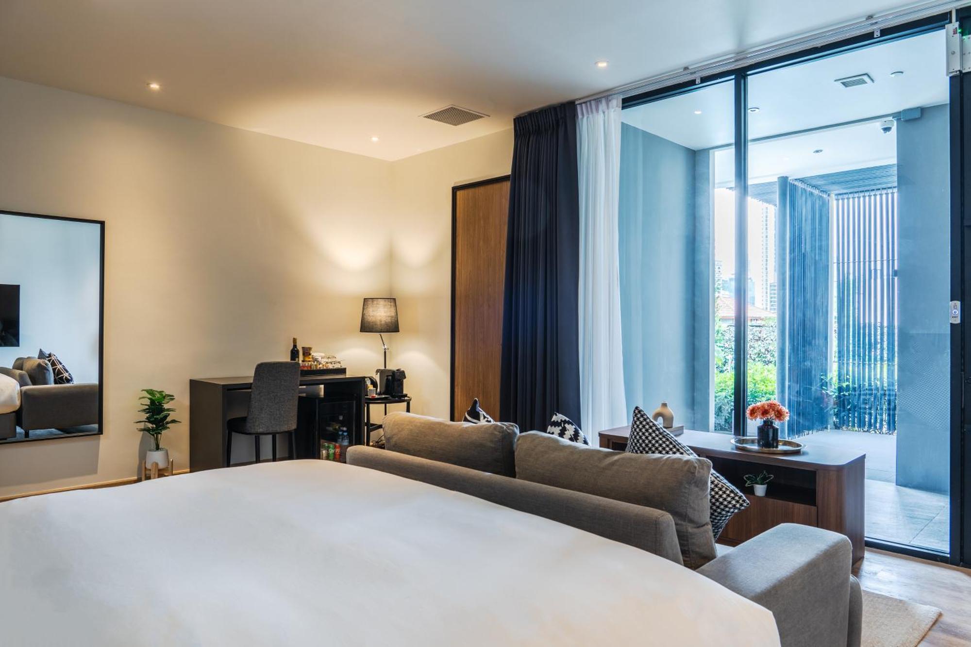 Walton Suites Sukhumvit Bangkok Luaran gambar